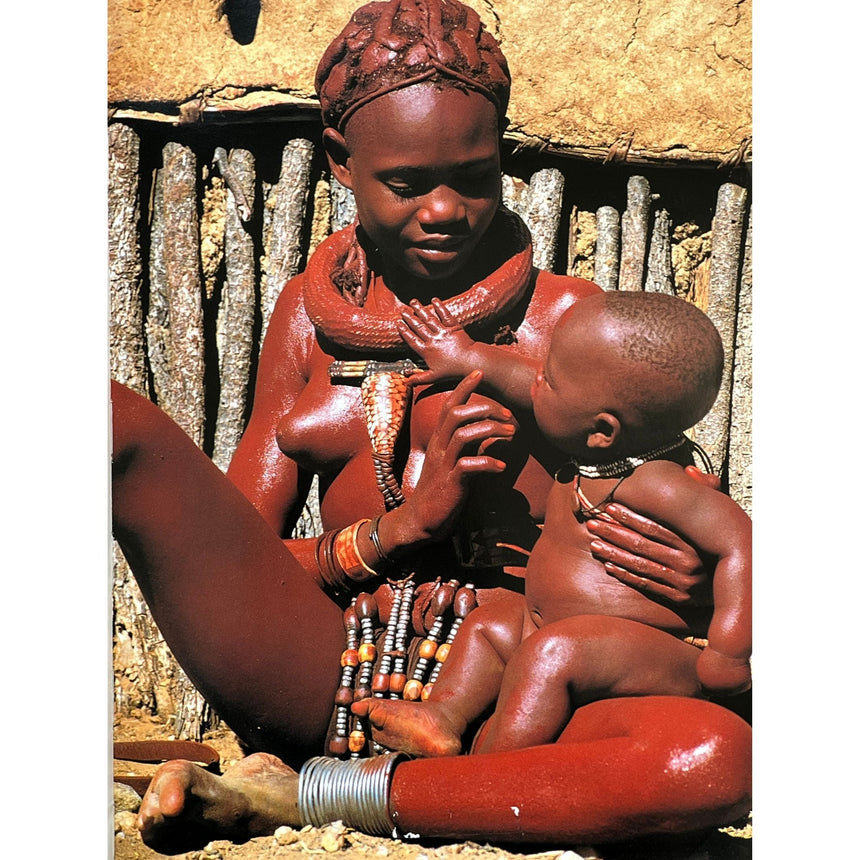 Pestil Books for vitruta Passages - Photographs in Africa by Carol Beckwith & Angela Fisher 